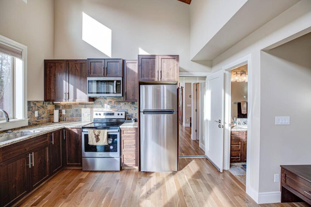 Newly Built Modern Chalet Duplex - 2 Mount Hood Village Eksteriør bilde